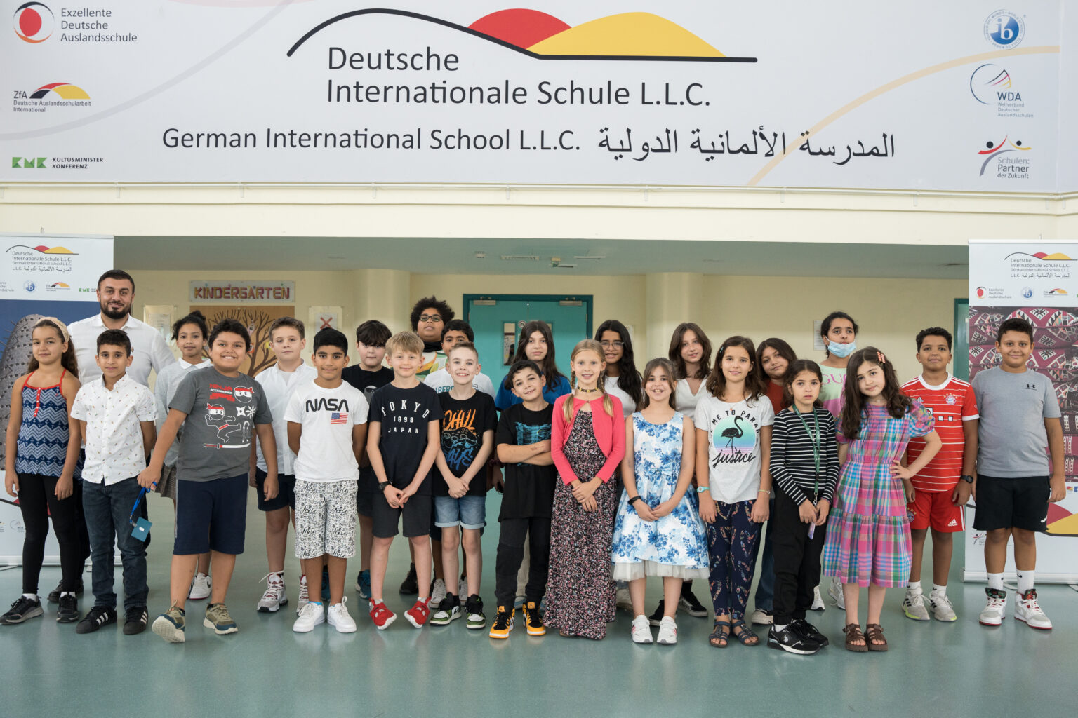 Klassenfotos 2022/23 | German International School Doha, Qatar